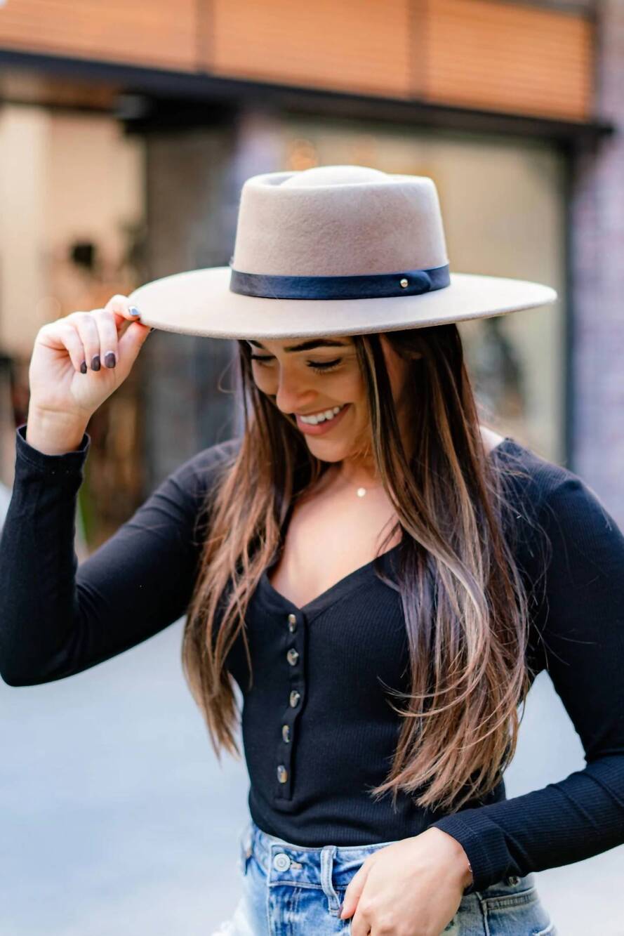 NEW FAME women's ranchero wool hat in coffee